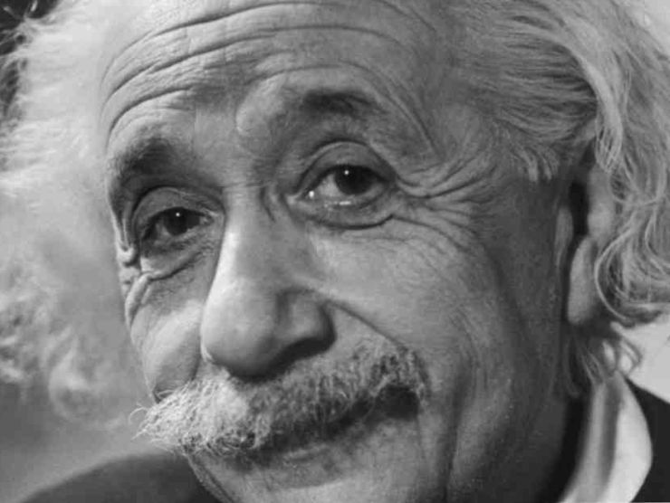 Le teorie di Albert Einstein - curiosauro.it