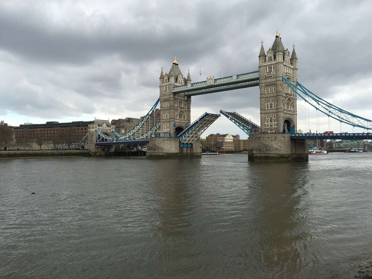 London Bridge, il protocollo per la morte della regina Elisabetta- curiosauro.it - 24022022