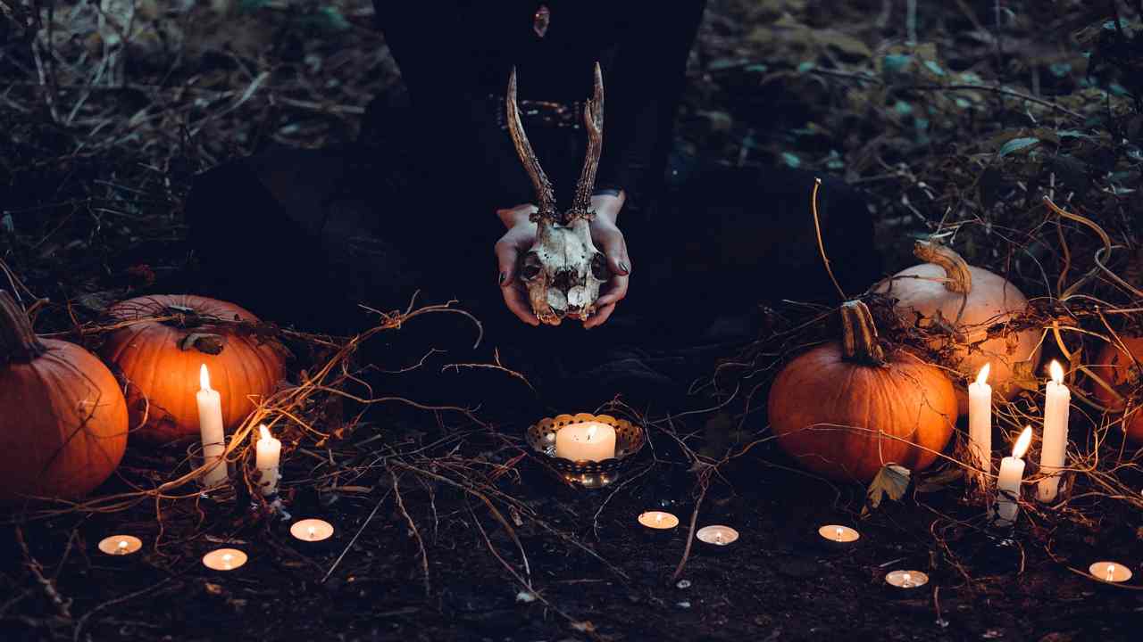 Antica Roma, veniva celebrata una festa molto simile ad Halloween-curiosauro.it-220322