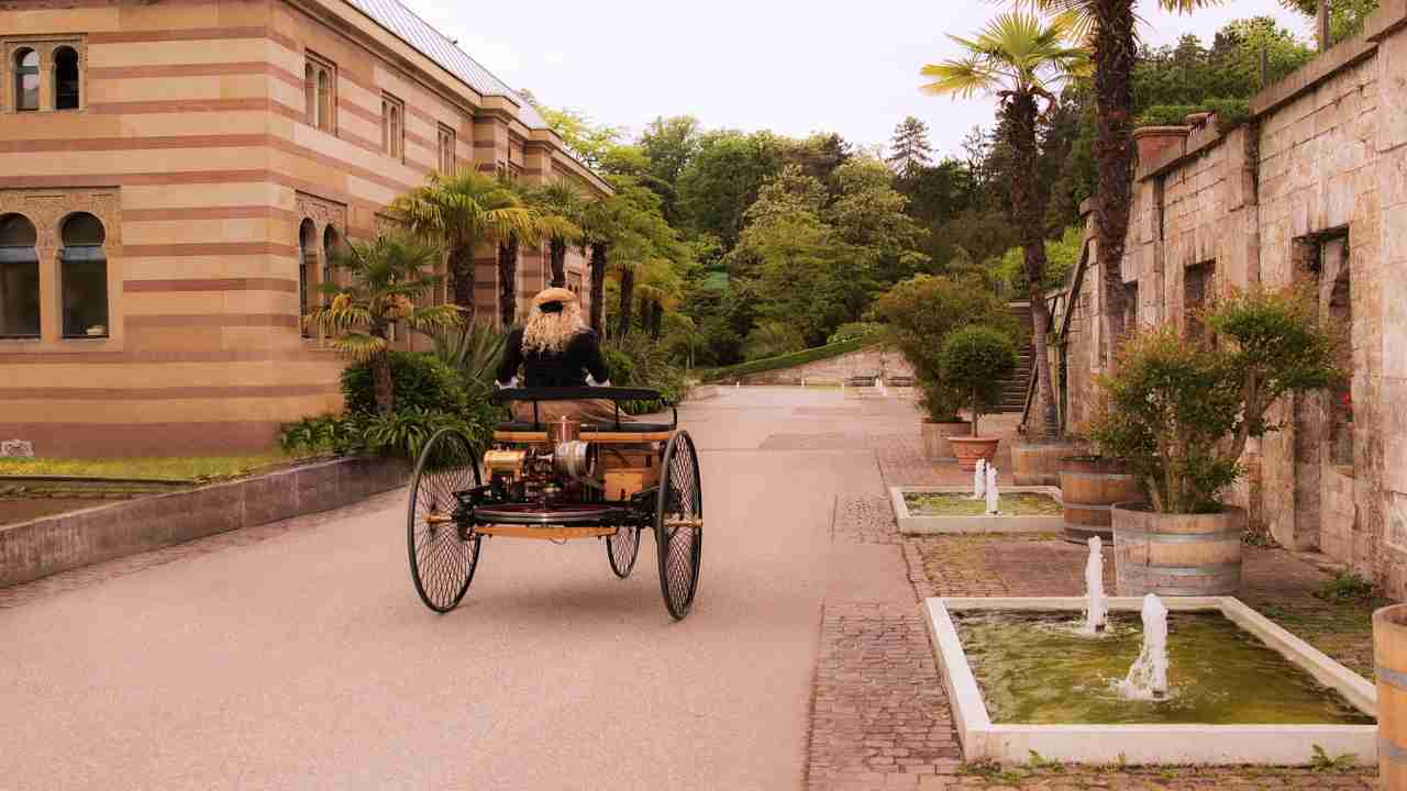 Bertha Benz, la prima a guidare un veicolo a motore - curiosauro.it- 080522