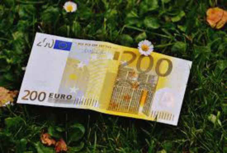 Bonus 200 euro www.curiosauro.it 