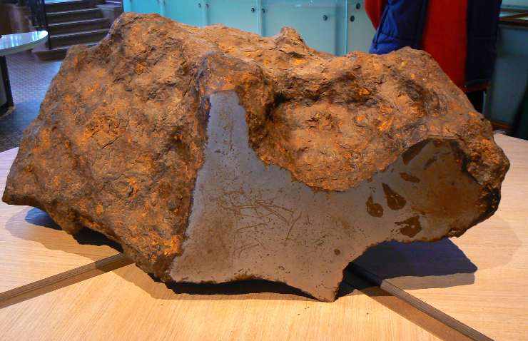 Meteorite www.curiosauro.it