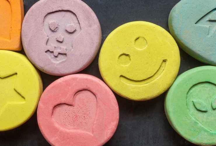 MDMA - www.curiosauro.it 