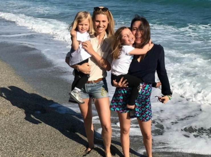 Michelle Hunziker con le sue figlie 
