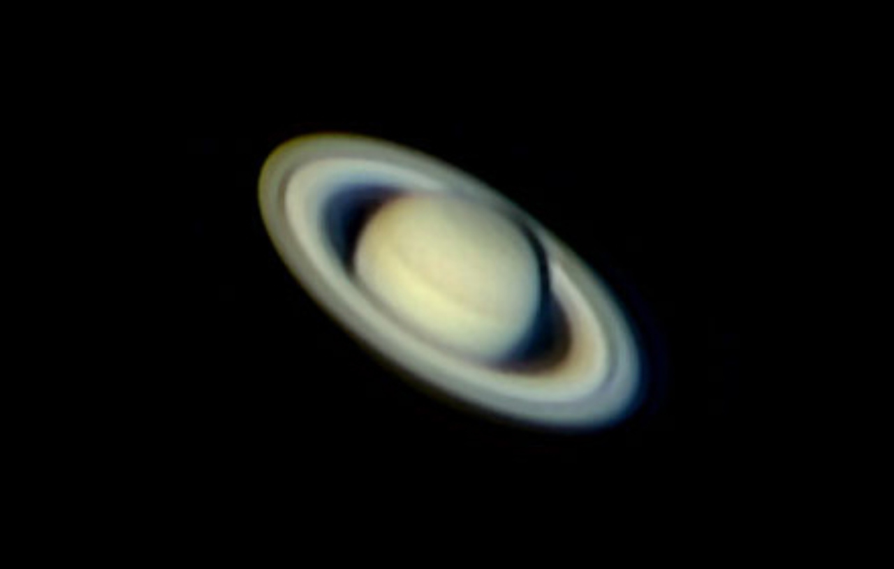 Saturno