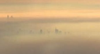 Immagini spettacolari di Milano vista dalle montagne Orobie