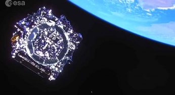 Il telescopio JAMES WEBB sta aprendo le sue ali: comincia il lungo viaggio