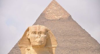 Egitto, in tempio funerario portate alla luce due sfingi