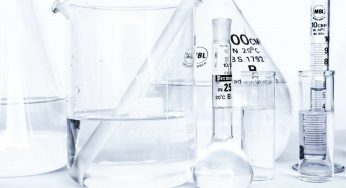 Industria chimica | Quasi tutte le sostanze che produciamo sono dannose