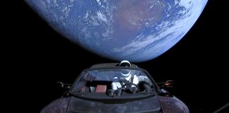 Tesla spazio