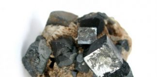 Perovskite