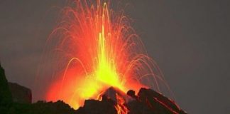 Vulcano www.curiosauro.it