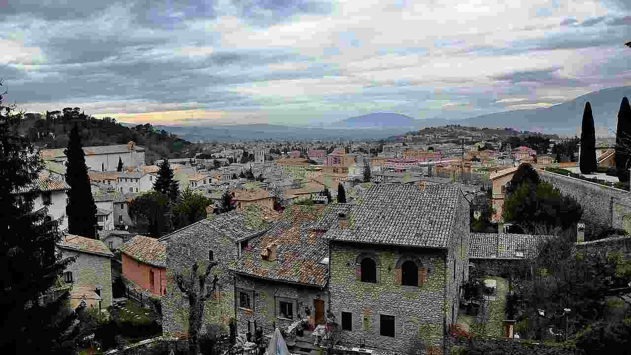 Ufo in Umbria www.curiosauro.it