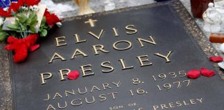 Elvis è ancora vivo - (ibtimes) -20220702- curiosauro.it