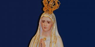 Fatima - www.curiosauro.it
