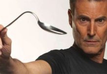 Uri Geller e la sua esperienza con gli alieni - (biografieonline) - 20220709-www.curiosauro.it