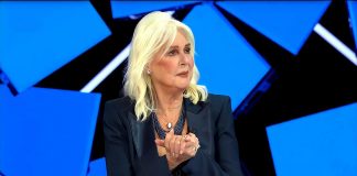Loretta Goggi