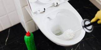 sbiancare WC